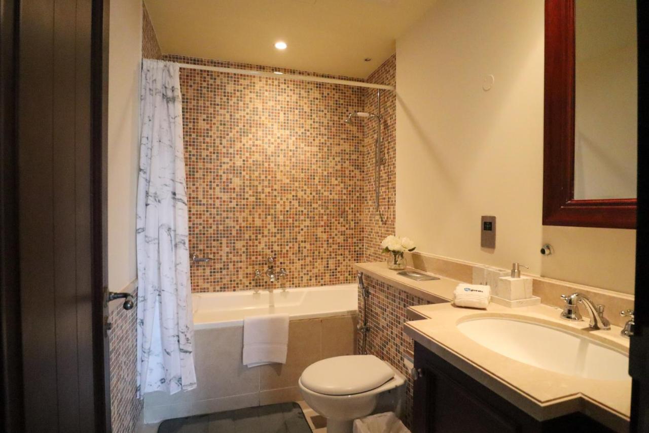 Higuests - Charming Apt With Private Balcony Near Dubai Mall Extérieur photo